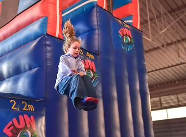 Inflata Park (30min) en Mega Plaza Independencia *Válido de lunes a domingo*